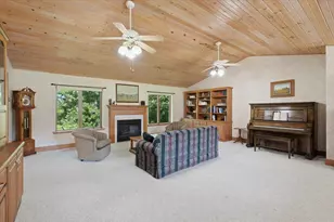 462 270th St, Woodville, WI 54028 - Photo 9