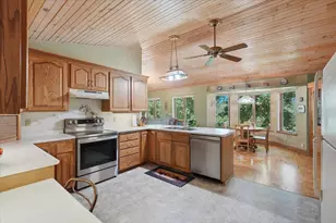 462 270th St, Woodville, WI 54028 - Photo 17