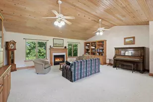 462 270th St, Woodville, WI 54028 - Photo 9