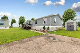 2147 Celtic Ct, North Mankato, MN 56003 - Photo 1