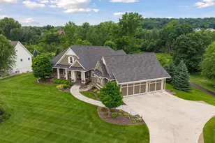 3460 Pete Miller Ct N, Stillwater, MN 55082 - Photo 3