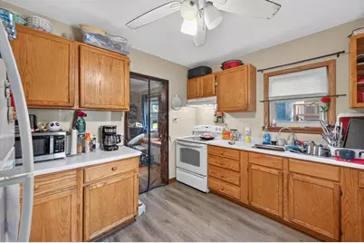 404 1st Avenue S, South Saint Paul, MN 55075 - Photo 5