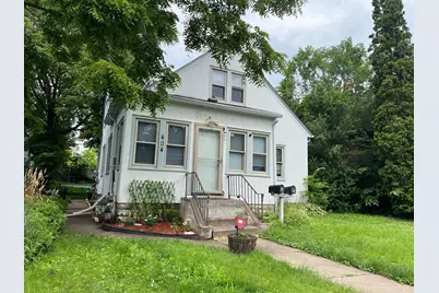 404 1st Avenue S, South Saint Paul, MN 55075 - Photo 1