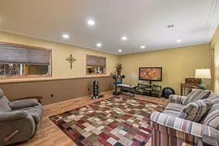 13480 Georgia Ct, Apple Valley, MN 55124 - Photo 37