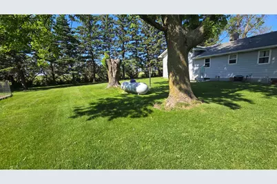 14977 690th Avenue, Adams, MN 55909 - Photo 9