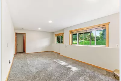 9918 Kiwi Avenue N, Brooklyn Park, MN 55443 - Photo 33