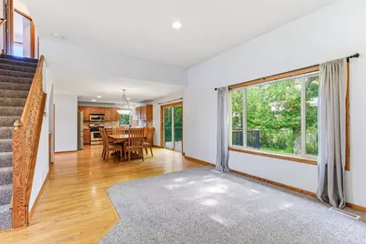 9918 Kiwi Avenue N, Brooklyn Park, MN 55443 - Photo 7