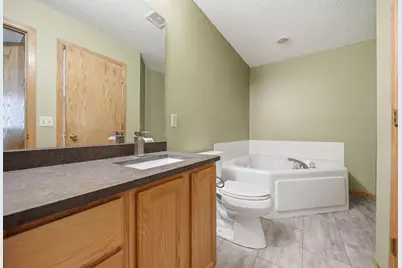 17700 41st Avenue N #80, Plymouth, MN 55446 - Photo 27