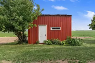 51413 150th St, Austin, MN 55912 - Photo 37