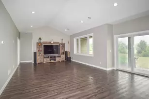 52929 Beech Ave, Braham, MN 55006 - Photo 11