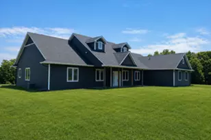52929 Beech Ave, Braham, MN 55006 - Photo 1