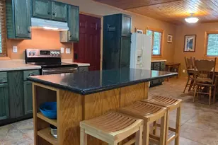 32625 Riverside Dr, Pine City, MN 55063 - Photo 9