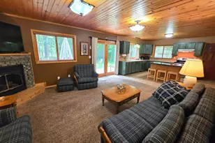 32625 Riverside Dr, Pine City, MN 55063 - Photo 3