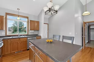 306 Pine St, Cannon Falls, MN 55009 - Photo 7