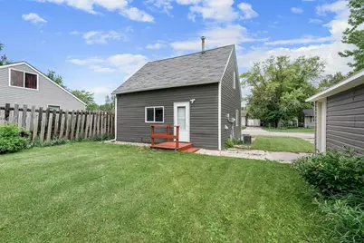 1810 1st Avenue SE, Austin, MN 55912 - Photo 7