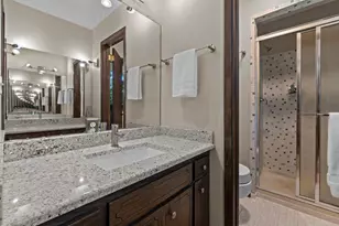61 Flandrau Pl, Saint Paul, MN 55106 - Photo 17