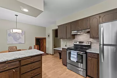 61 Flandrau Place, Saint Paul, MN 55106 - Photo 9