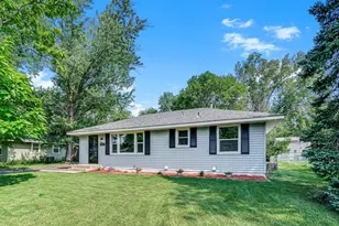 653 108th Ln NW, Coon Rapids, MN 55448 - Photo 3