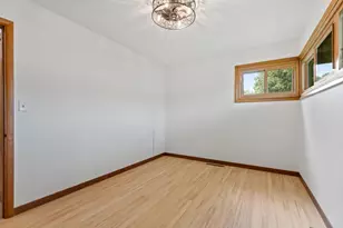 1426 Graham Ct SE, Rochester, MN 55904 - Photo 11