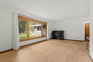1426 Graham Ct SE, Rochester, MN 55904 - Photo 7