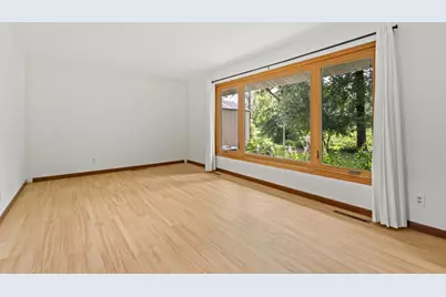 1426 Graham Court SE, Rochester, MN 55904 - Photo 7
