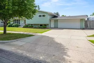 210 29th Ave N, Fargo, ND 58102 - Photo 53