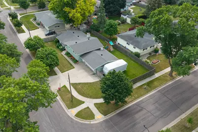 210 29th Avenue N, Fargo, ND 58102 - Photo 55