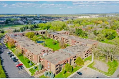 2230 Midland Grove Road #305, Roseville, MN 55113 - Photo 3