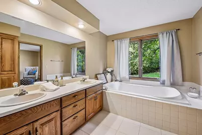 4615 Saddlewood Drive, Minnetonka, MN 55345 - Photo 17