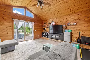 4246 Royce St NE, Columbia Heights, MN 55421 - Photo 9