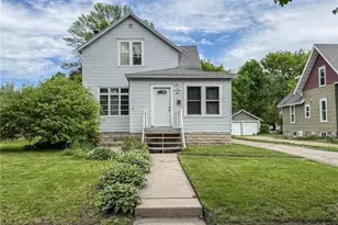 409 9th St SW, Willmar, MN 56201 - Photo 1