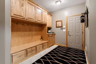 6480 Yosemite Ln, Excelsior, MN 55331 - Photo 29