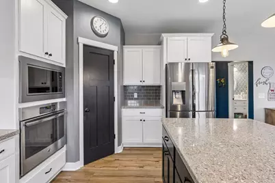 1173 Rosemary Lane, Chaska, MN 55318 - Photo 15