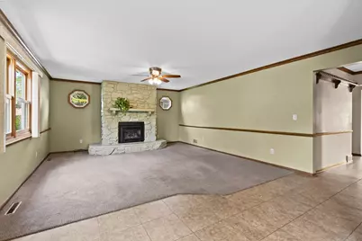 1561 Chamber Street, Saint Paul, MN 55106 - Photo 9