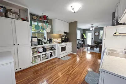 204 37th Avenue N, Saint Cloud, MN 56303 - Photo 9