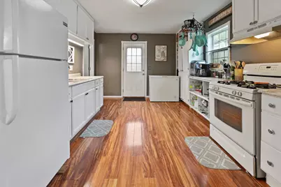 204 37th Avenue N, Saint Cloud, MN 56303 - Photo 7
