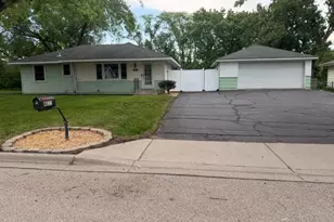8031 Hadley Ave S, Cottage Grove, MN 55016 - Photo 1
