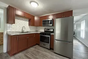 1071 Norton St, Saint Paul, MN 55117 - Photo 3