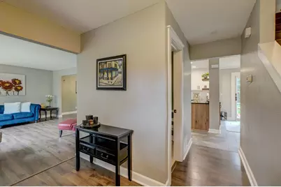 2414 Oakridge Court, Stillwater, MN 55082 - Photo 3