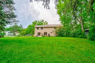 2414 Oakridge Ct, Stillwater, MN 55082 - Photo 47