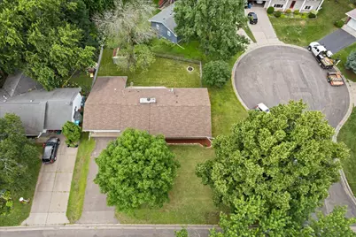 7358 Symphony Street NE, Fridley, MN 55432 - Photo 31