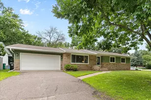 7358 Symphony St NE, Fridley, MN 55432 - Photo 29