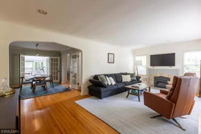 581 Montrose Lane, Saint Paul, MN 55116 - Photo 3