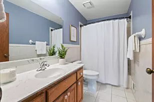 17462 Logan's Dr, Eden Prairie, MN 55346 - Photo 11
