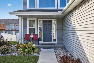 1704 Wilking Way, Shakopee, MN 55379 - Photo 5