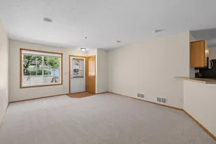 10707 Unity Ln N, Brooklyn Park, MN 55443 - Photo 5