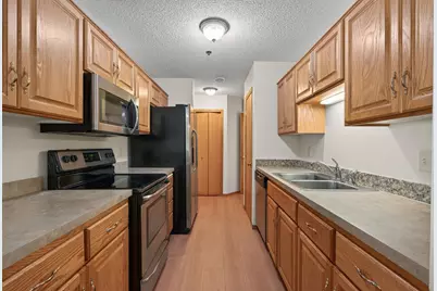 10707 Unity Lane N, Brooklyn Park, MN 55443 - Photo 11