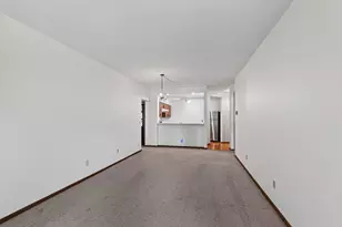 1392 Carling Dr, Saint Paul, MN 55108 - Photo 9