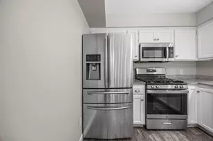 3633 Windtree Dr, Eagan, MN 55123 - Photo 13