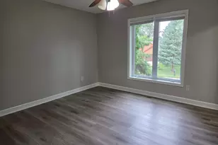 3633 Windtree Dr, Eagan, MN 55123 - Photo 13